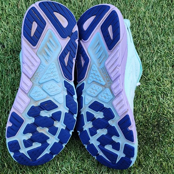 HOKA ARAHI 6 - Womens Athletic Shoes - SIZE 9.B - Picture 9 of 10